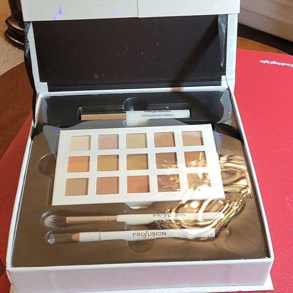 BRAND NEW  PROFUSION BEAUTY BOX EYE COLLECTION - Picture 7 of 11